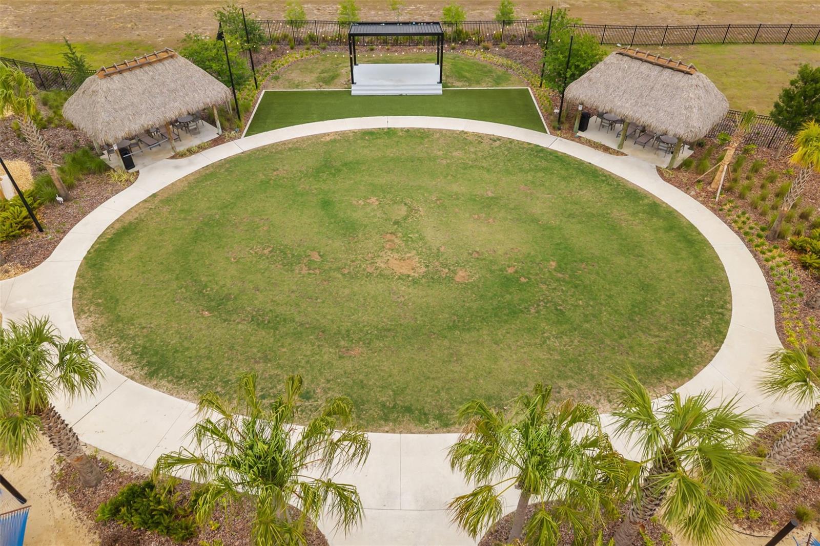 621 DROP SHOT DR, DAVENPORT, FL, 33896