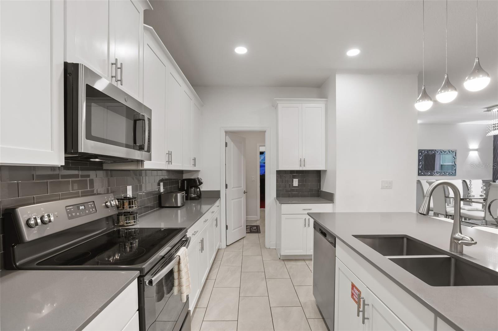 621 DROP SHOT DR, DAVENPORT, FL, 33896