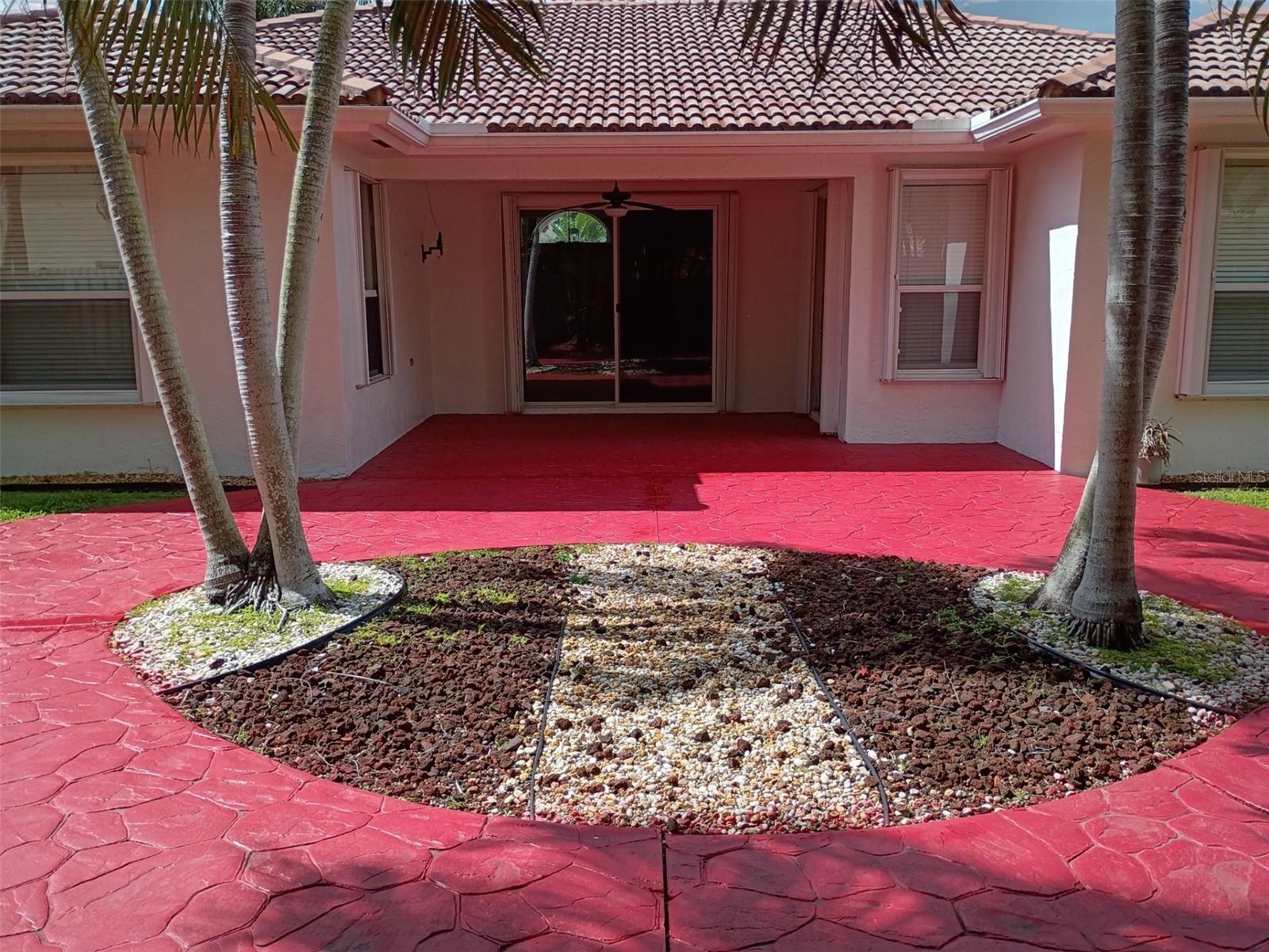 15761 SW 148 TER, MIAMI, FL, 33187