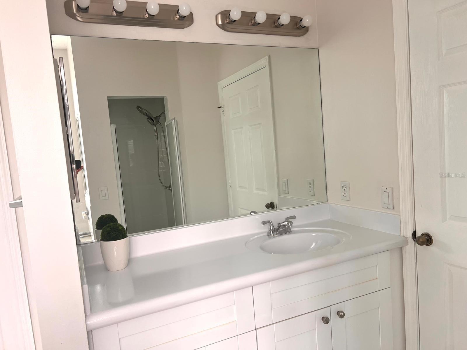 15761 SW 148 TER, MIAMI, FL, 33187
