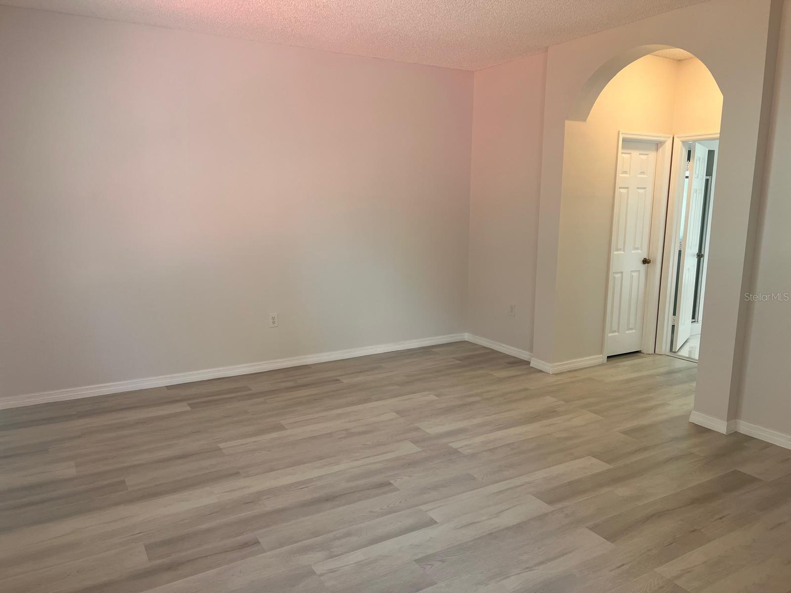 15761 SW 148 TER, MIAMI, FL, 33187