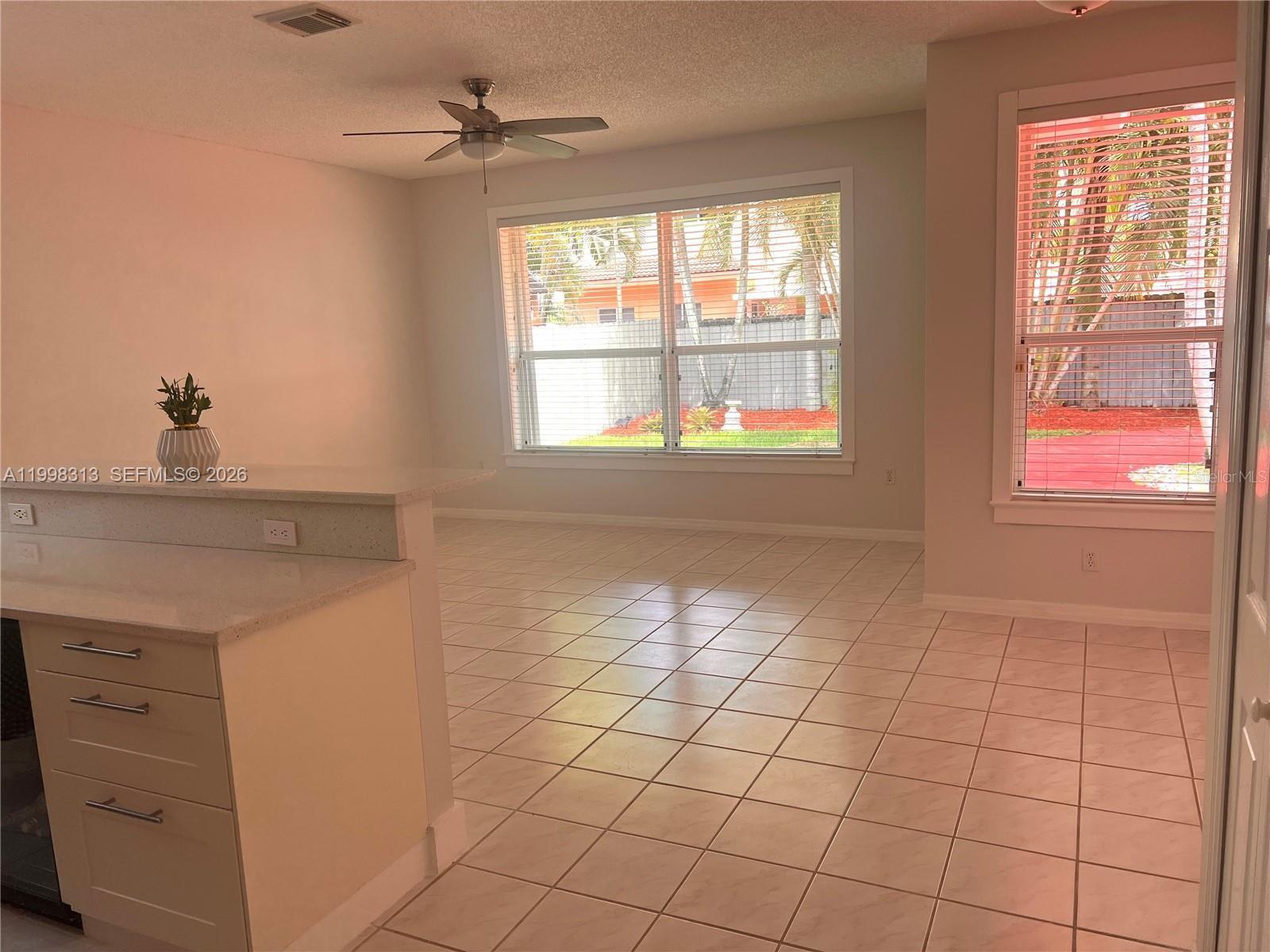 15761 SW 148 TER, MIAMI, FL, 33187
