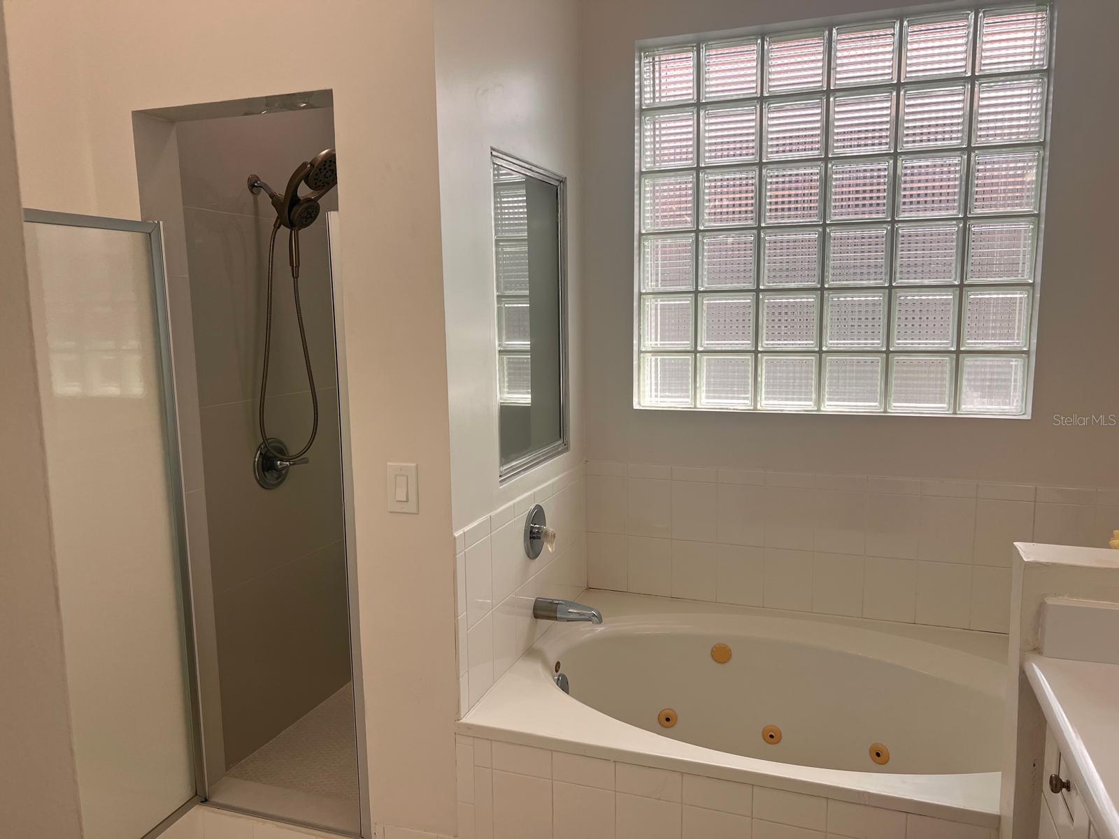 15761 SW 148 TER, MIAMI, FL, 33187
