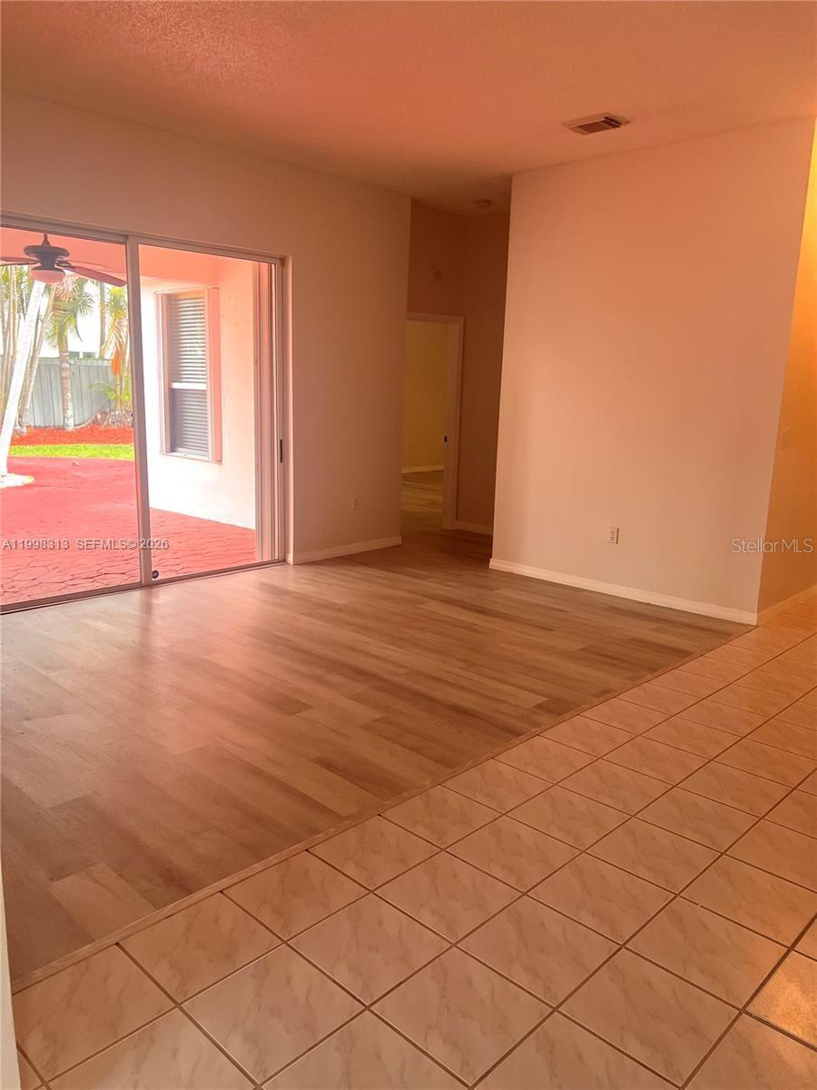 15761 SW 148 TER, MIAMI, FL, 33187
