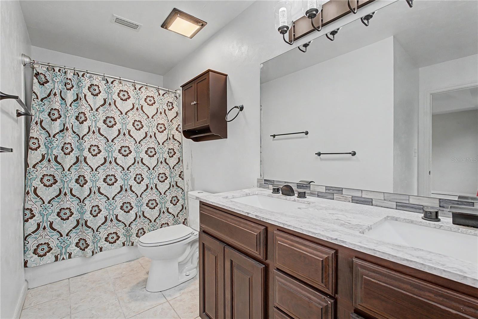 5160 NE COUNTY ROAD 340, HIGH SPRINGS, FL, 32643