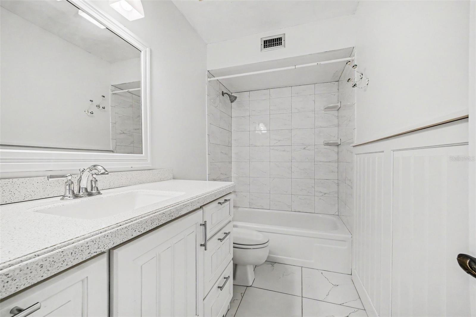 909 NORTHBROOK DR, ORMOND BEACH, FL, 32174