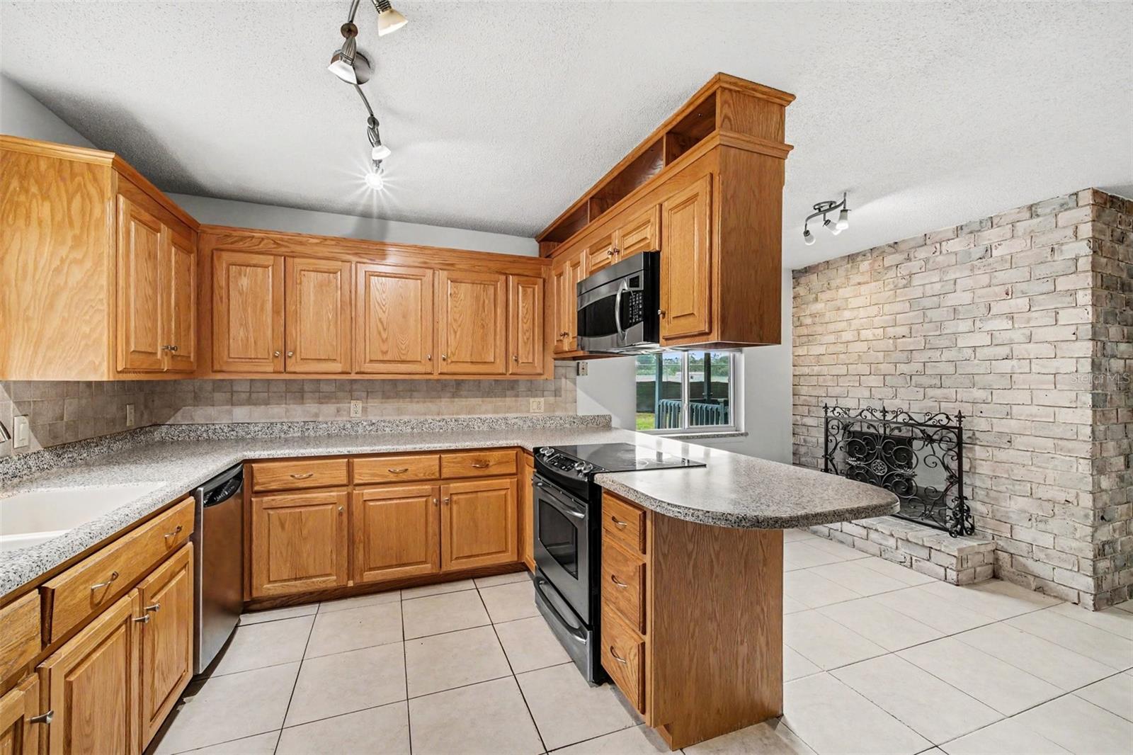 909 NORTHBROOK DR, ORMOND BEACH, FL, 32174