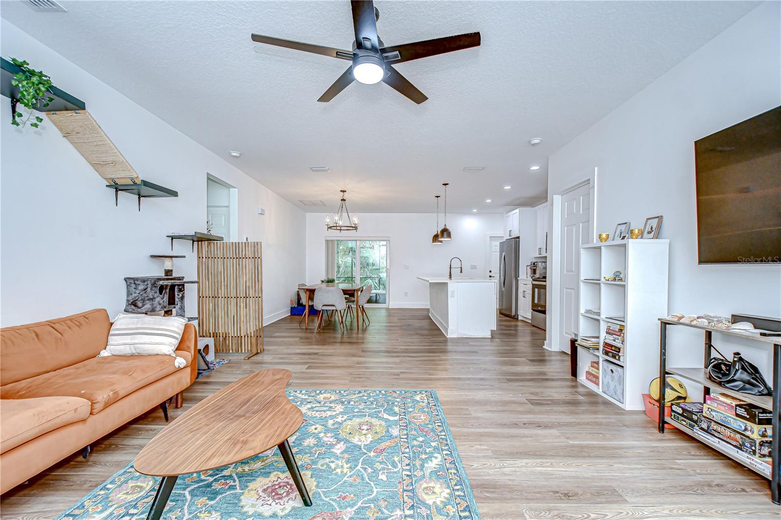 1051 44TH ST S, ST PETERSBURG, FL, 33711