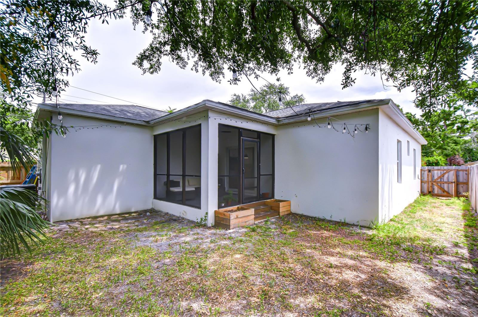 1051 44TH ST S, ST PETERSBURG, FL, 33711