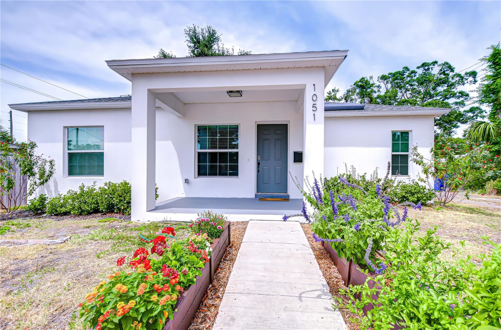 1051 44TH ST S, ST PETERSBURG, FL, 33711