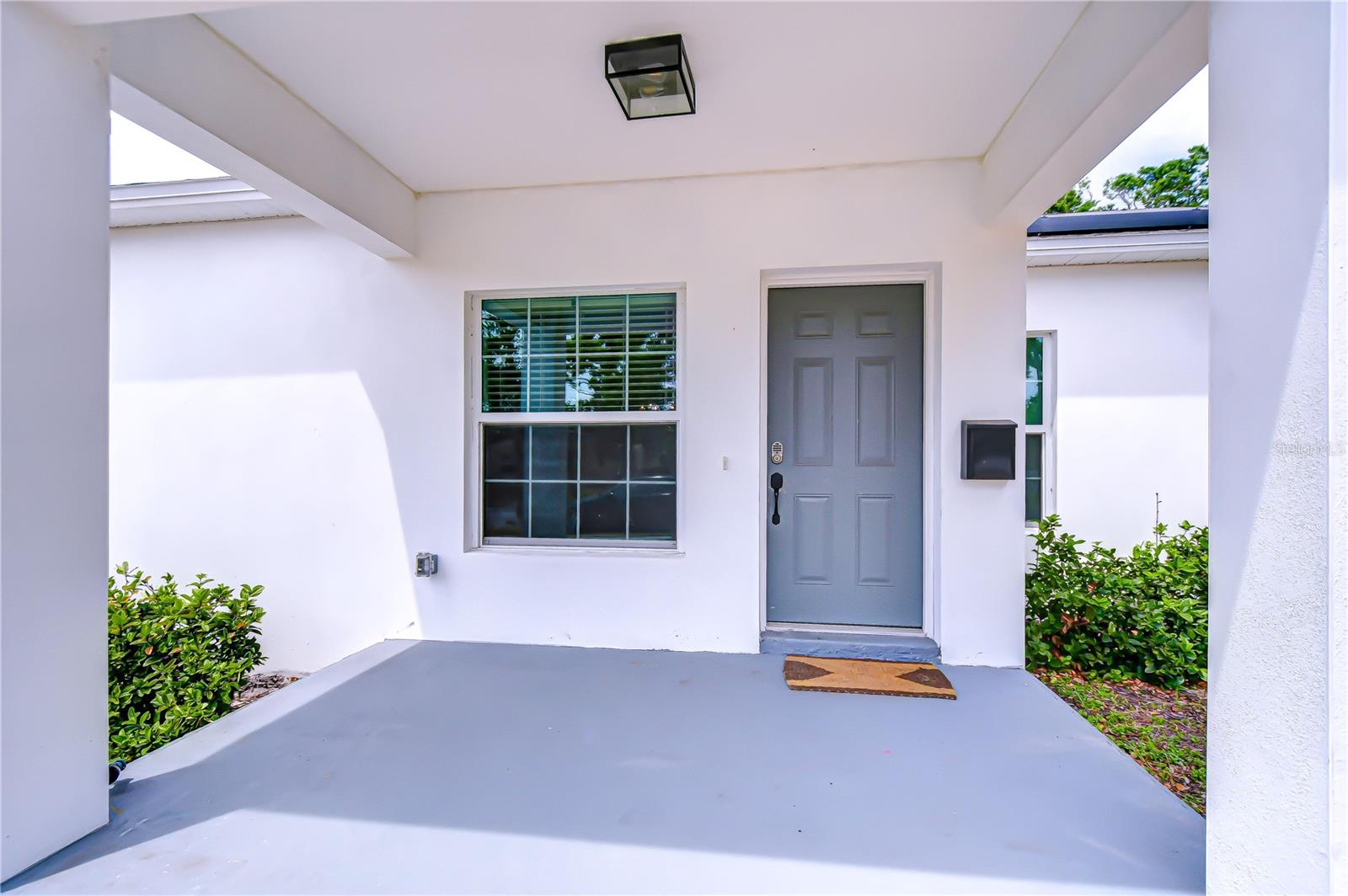 1051 44TH ST S, ST PETERSBURG, FL, 33711