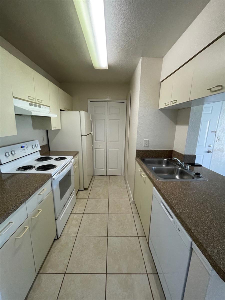 2550 N ALAFAYA TRL #4201, ORLANDO, FL, 32826