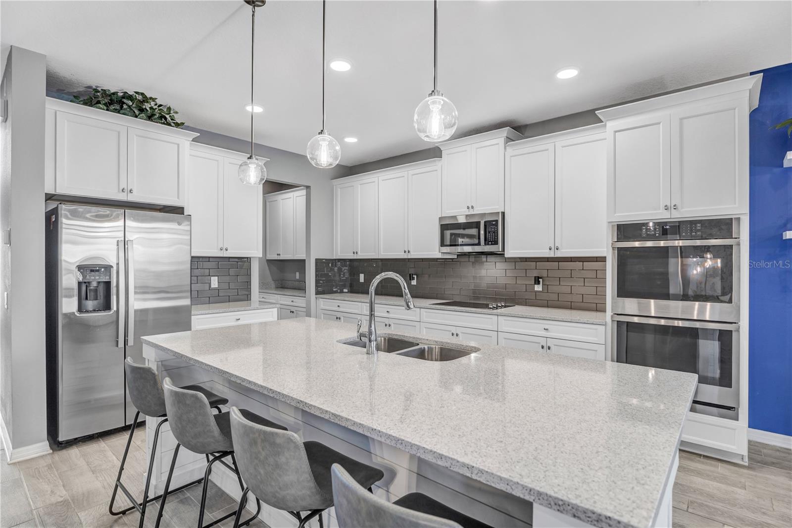 32455 SAPNA CHIME DR, WESLEY CHAPEL, FL, 33545