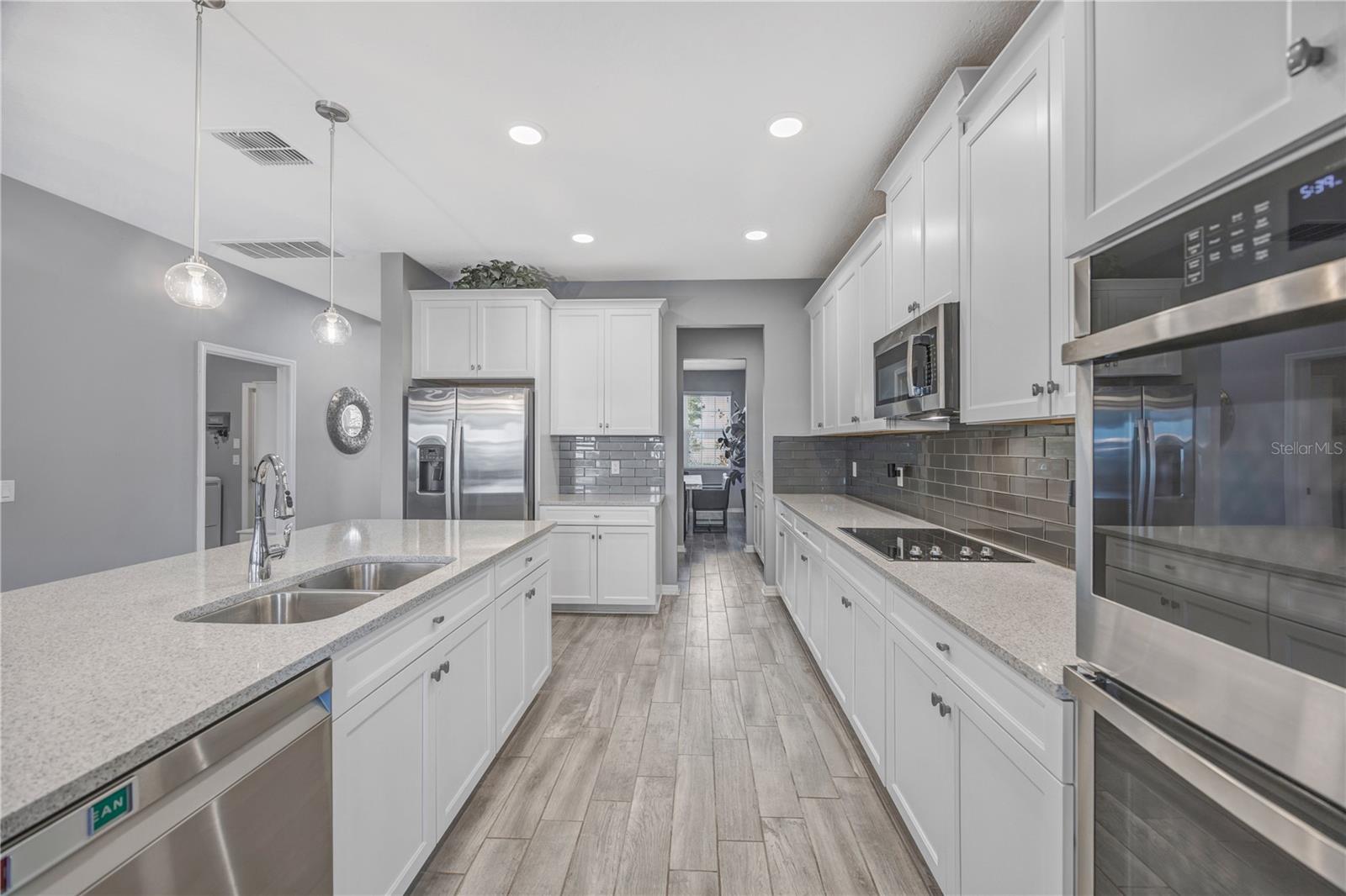 32455 SAPNA CHIME DR, WESLEY CHAPEL, FL, 33545