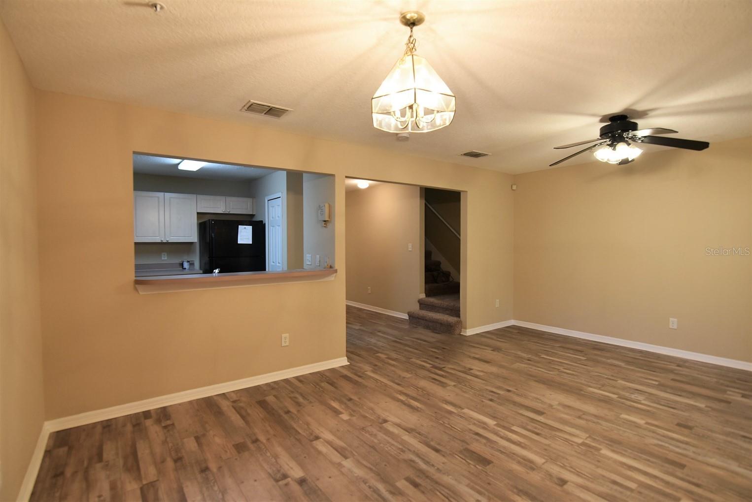 1066 DOLPHIN DR, WINTER GARDEN, FL, 34787