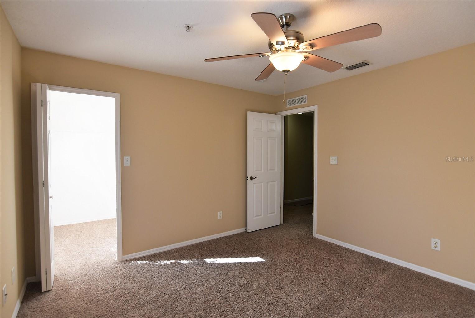 1066 DOLPHIN DR, WINTER GARDEN, FL, 34787