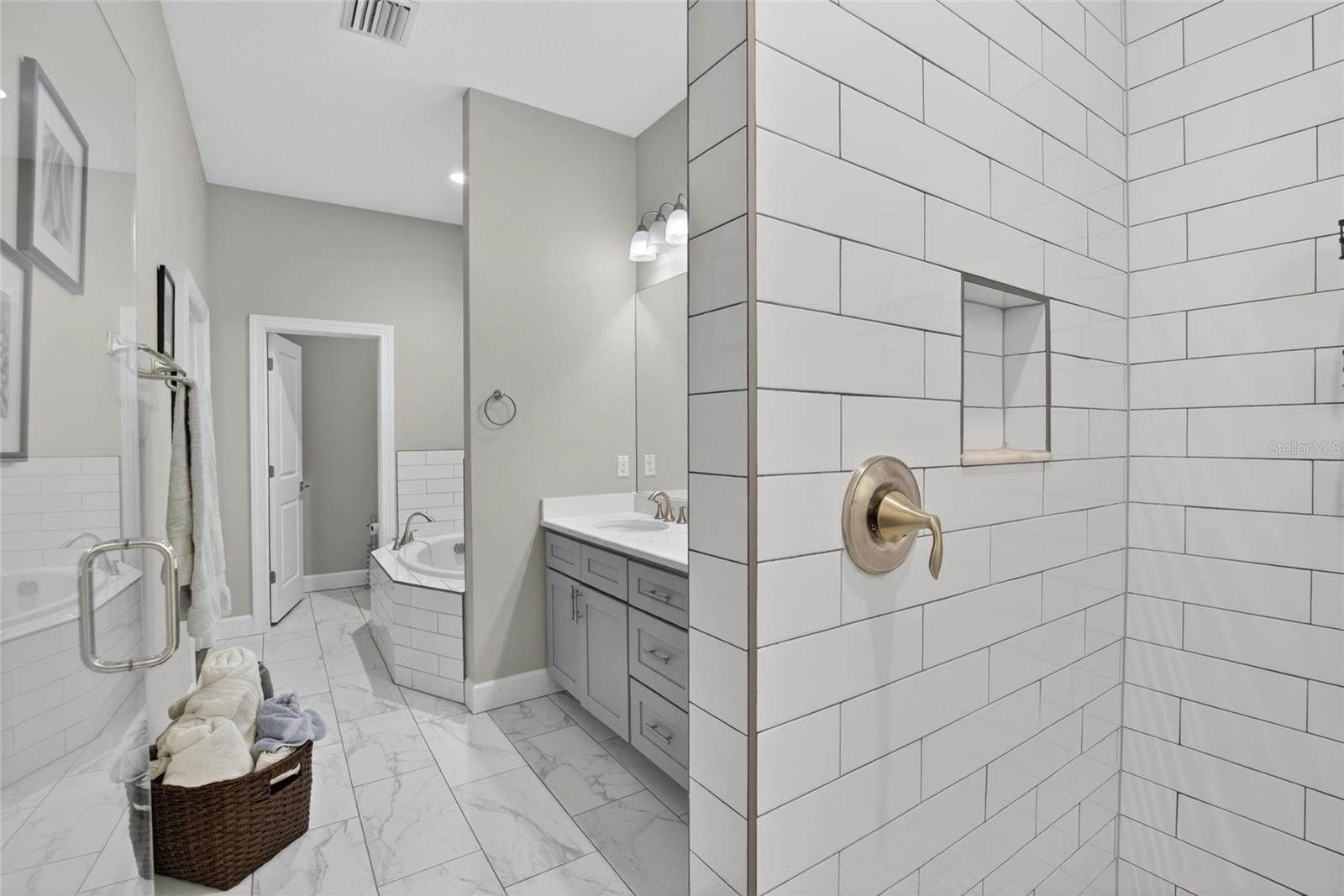 750 GRAND CYPRESS LN, TARPON SPRINGS, FL, 34689