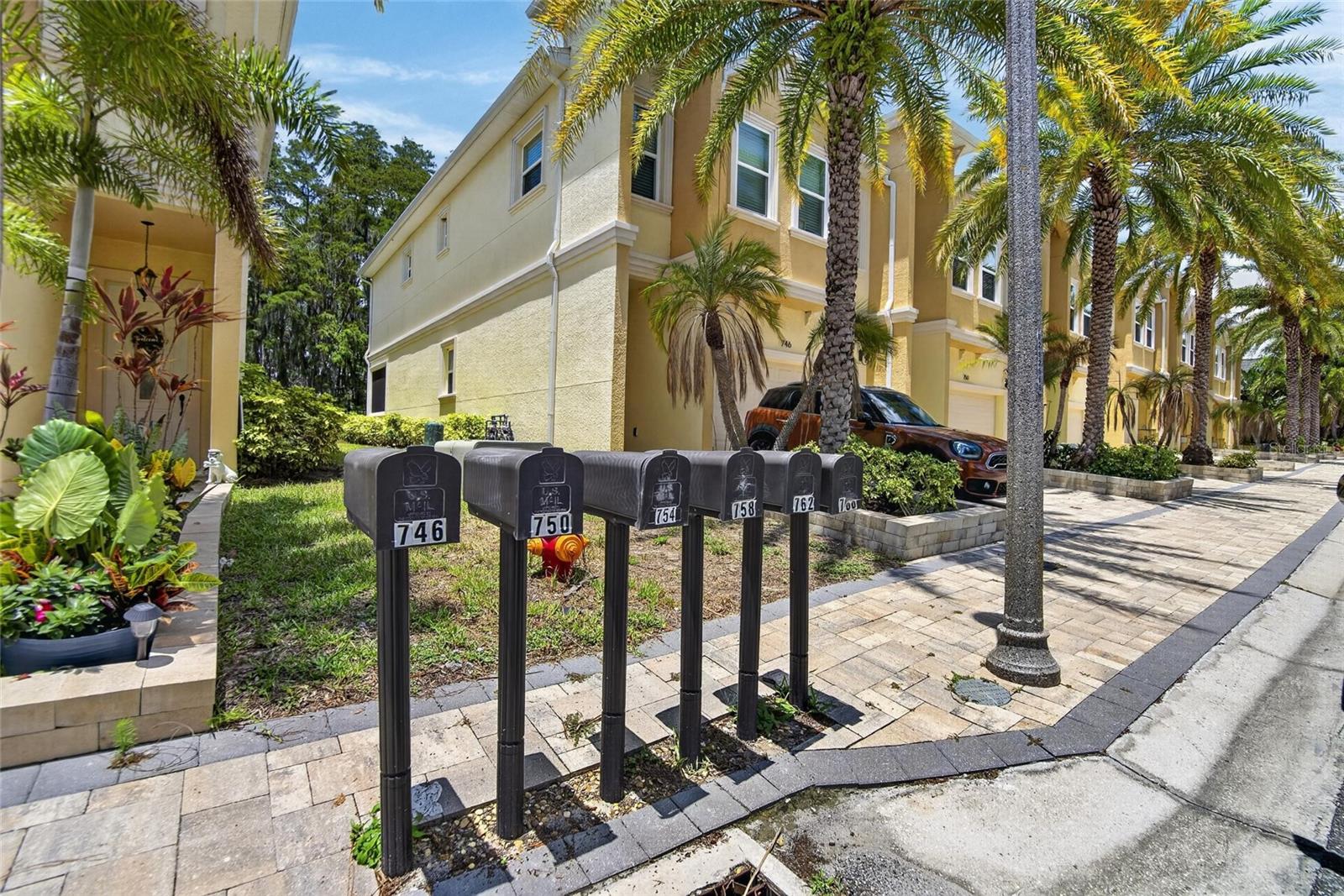 750 GRAND CYPRESS LN, TARPON SPRINGS, FL, 34689