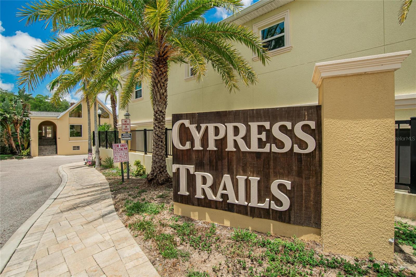 750 GRAND CYPRESS LN, TARPON SPRINGS, FL, 34689
