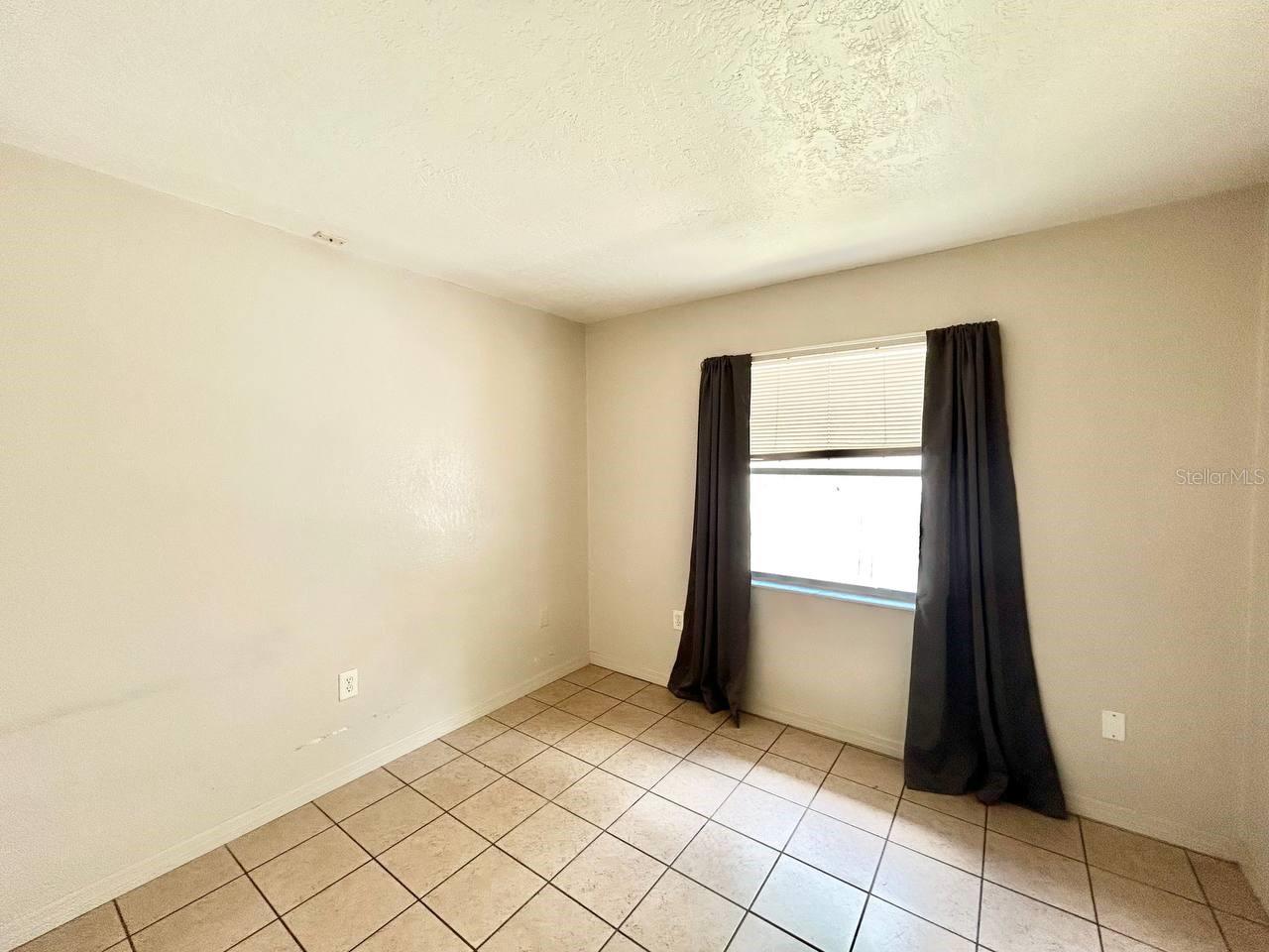 5800 MONTANA AVE, NEW PORT RICHEY, FL, 34652