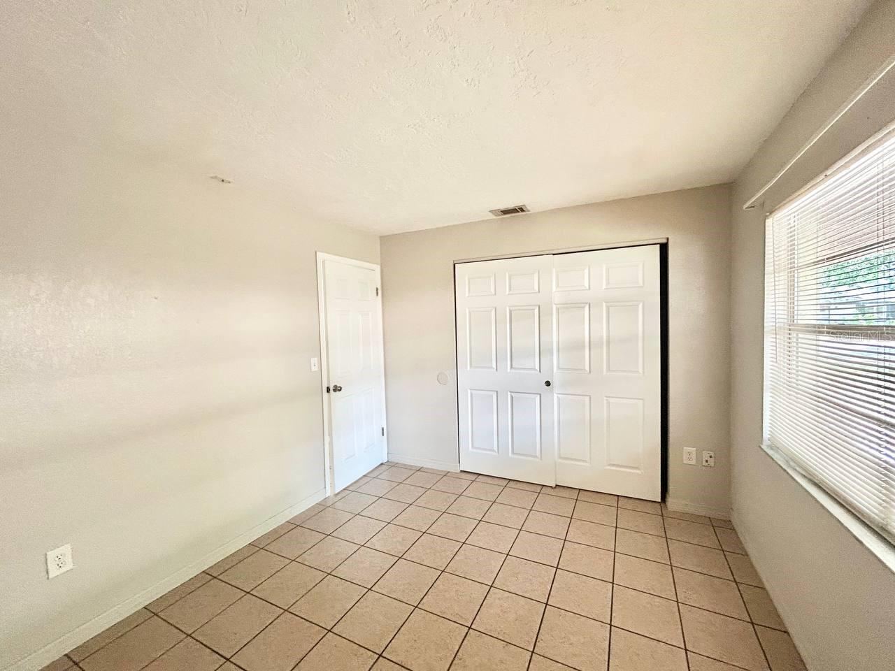 5800 MONTANA AVE, NEW PORT RICHEY, FL, 34652