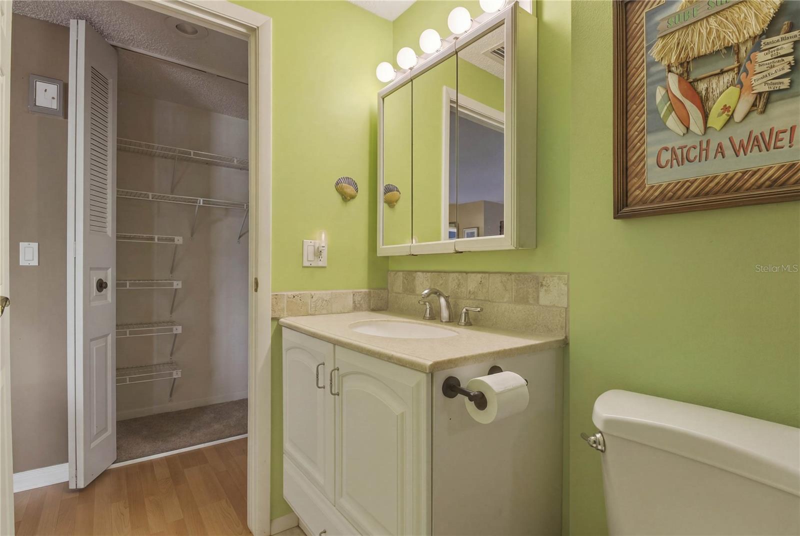391 WALNUT CT, PALM HARBOR, FL, 34683