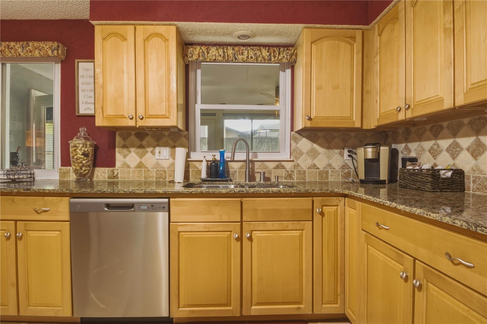 391 WALNUT CT, PALM HARBOR, FL, 34683