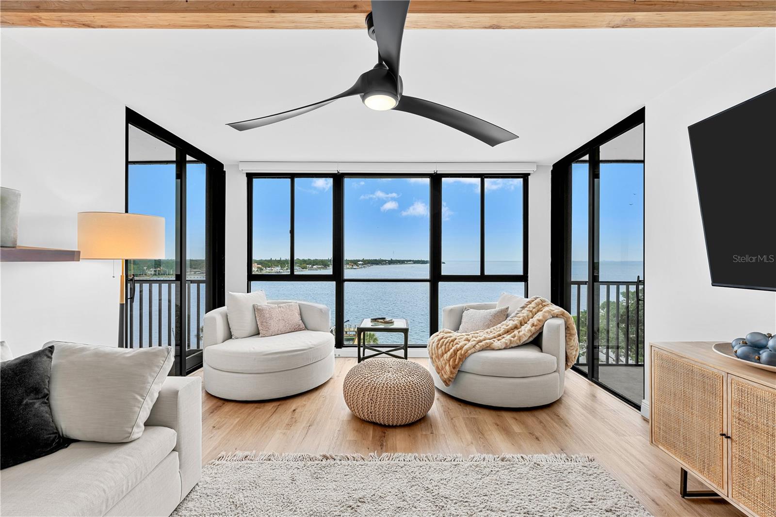 7100 SUNSHINE SKYWAY LN S #701, ST PETERSBURG, FL, 33711