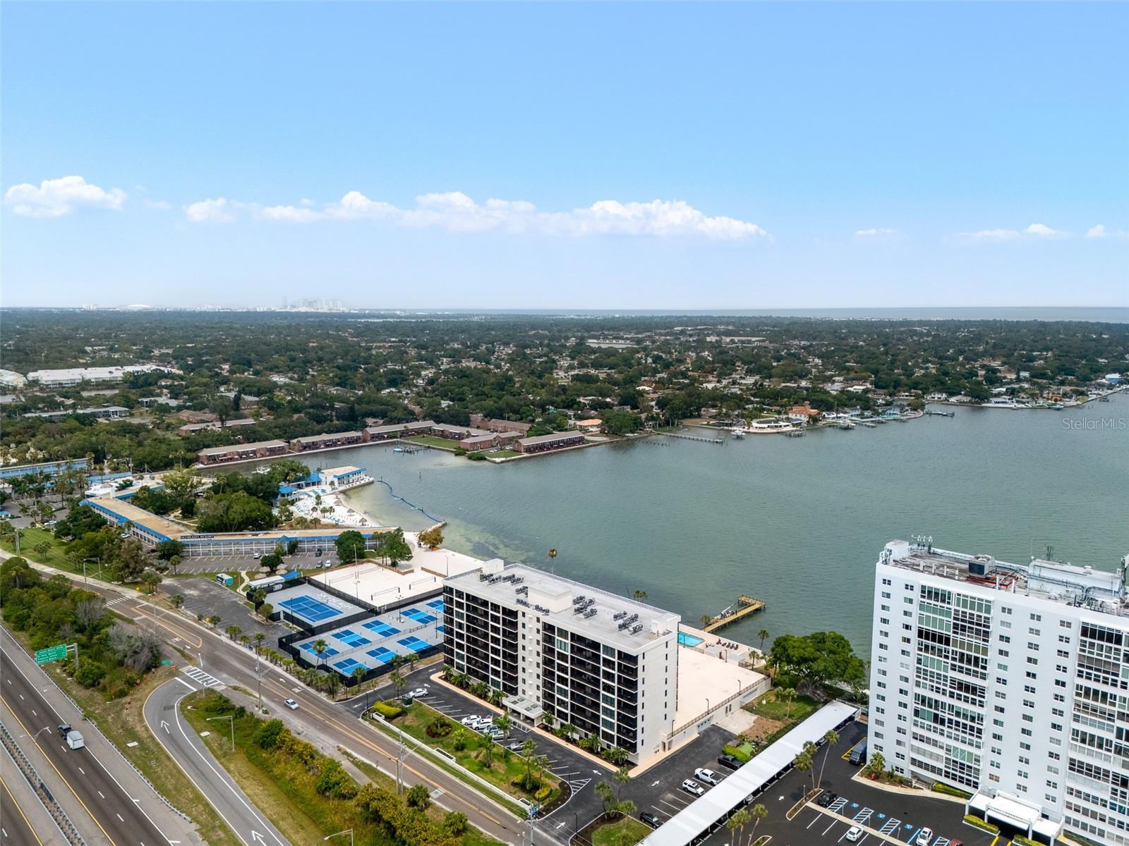 7100 SUNSHINE SKYWAY LN S #701, ST PETERSBURG, FL, 33711