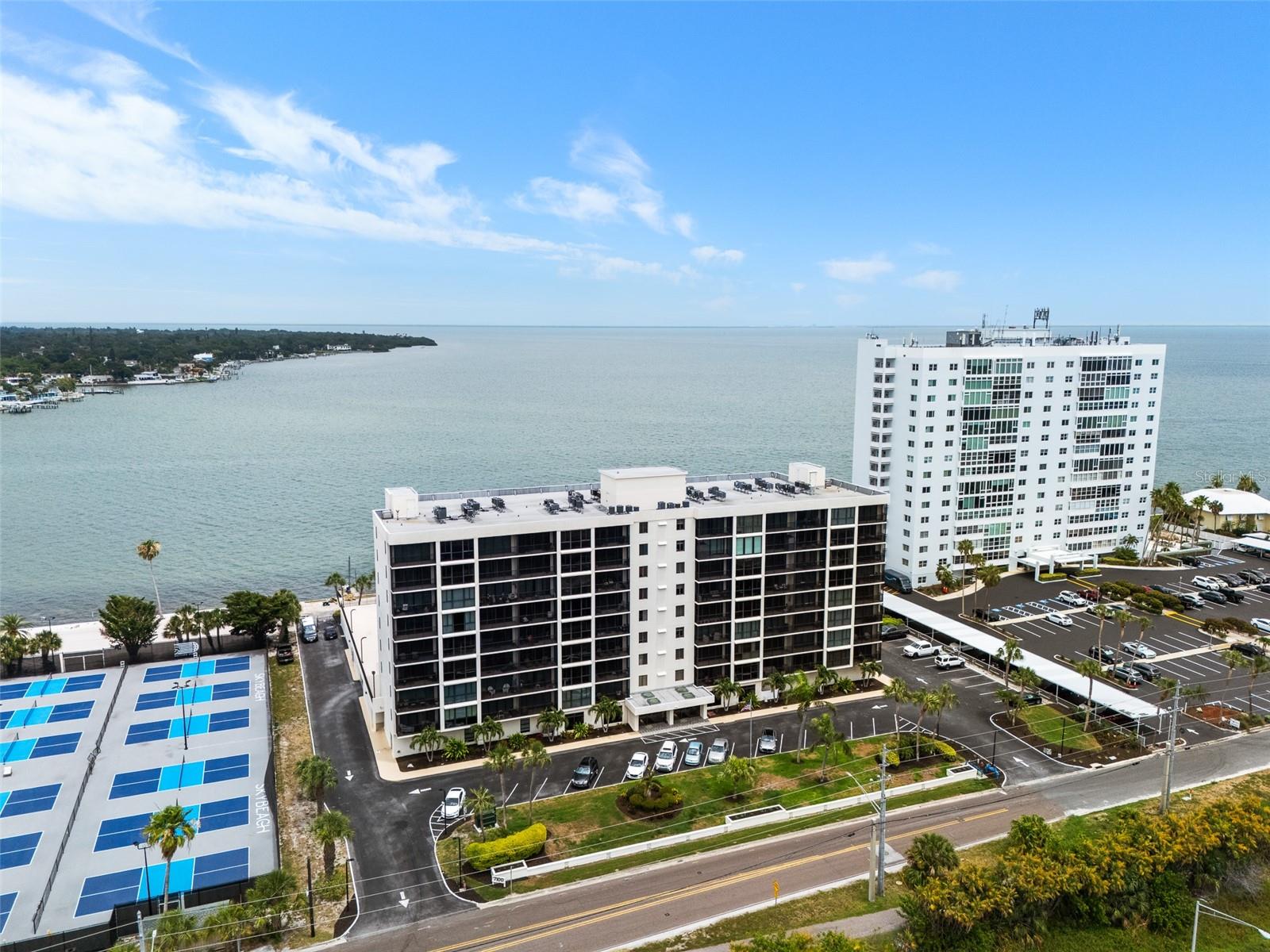 7100 SUNSHINE SKYWAY LN S #701, ST PETERSBURG, FL, 33711