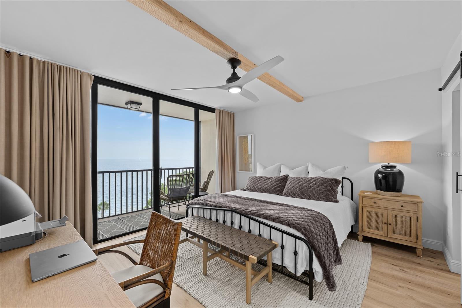 7100 SUNSHINE SKYWAY LN S #701, ST PETERSBURG, FL, 33711