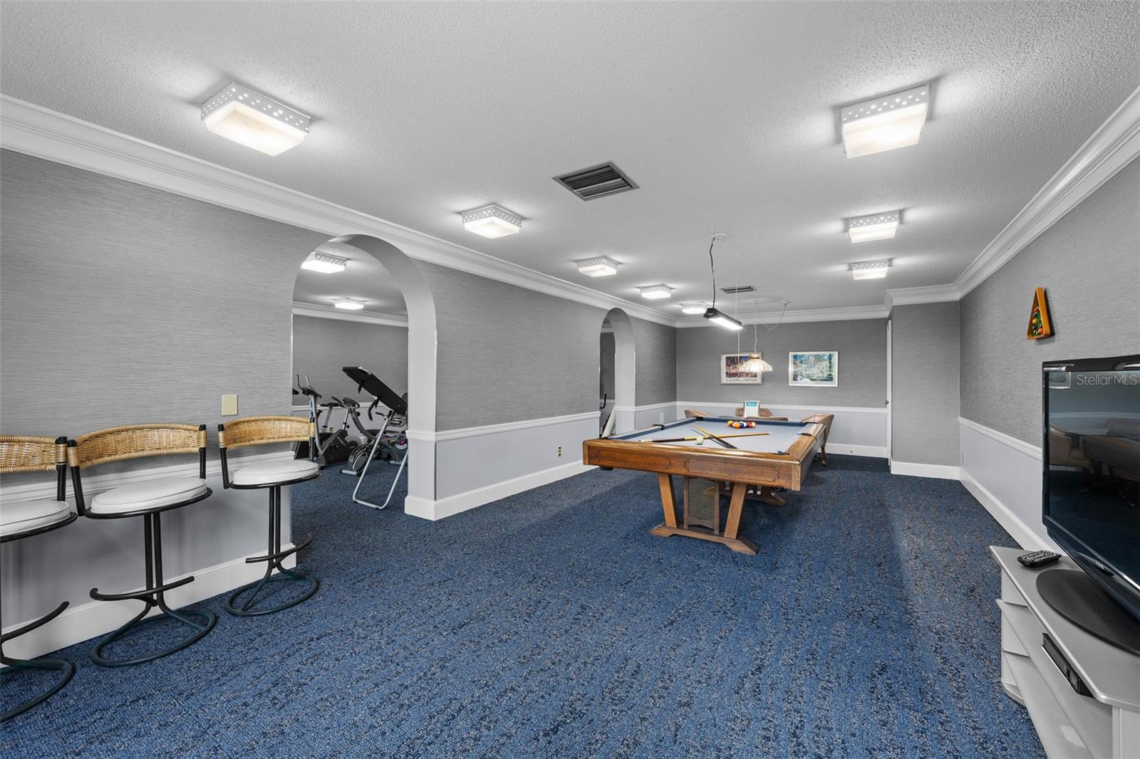 7100 SUNSHINE SKYWAY LN S #701, ST PETERSBURG, FL, 33711