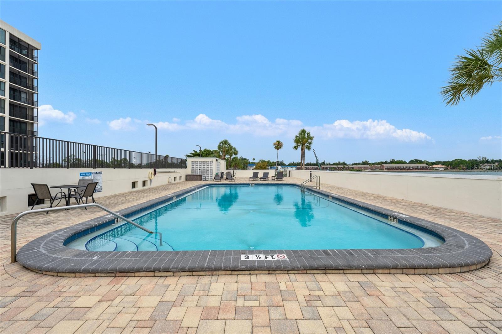 7100 SUNSHINE SKYWAY LN S #701, ST PETERSBURG, FL, 33711