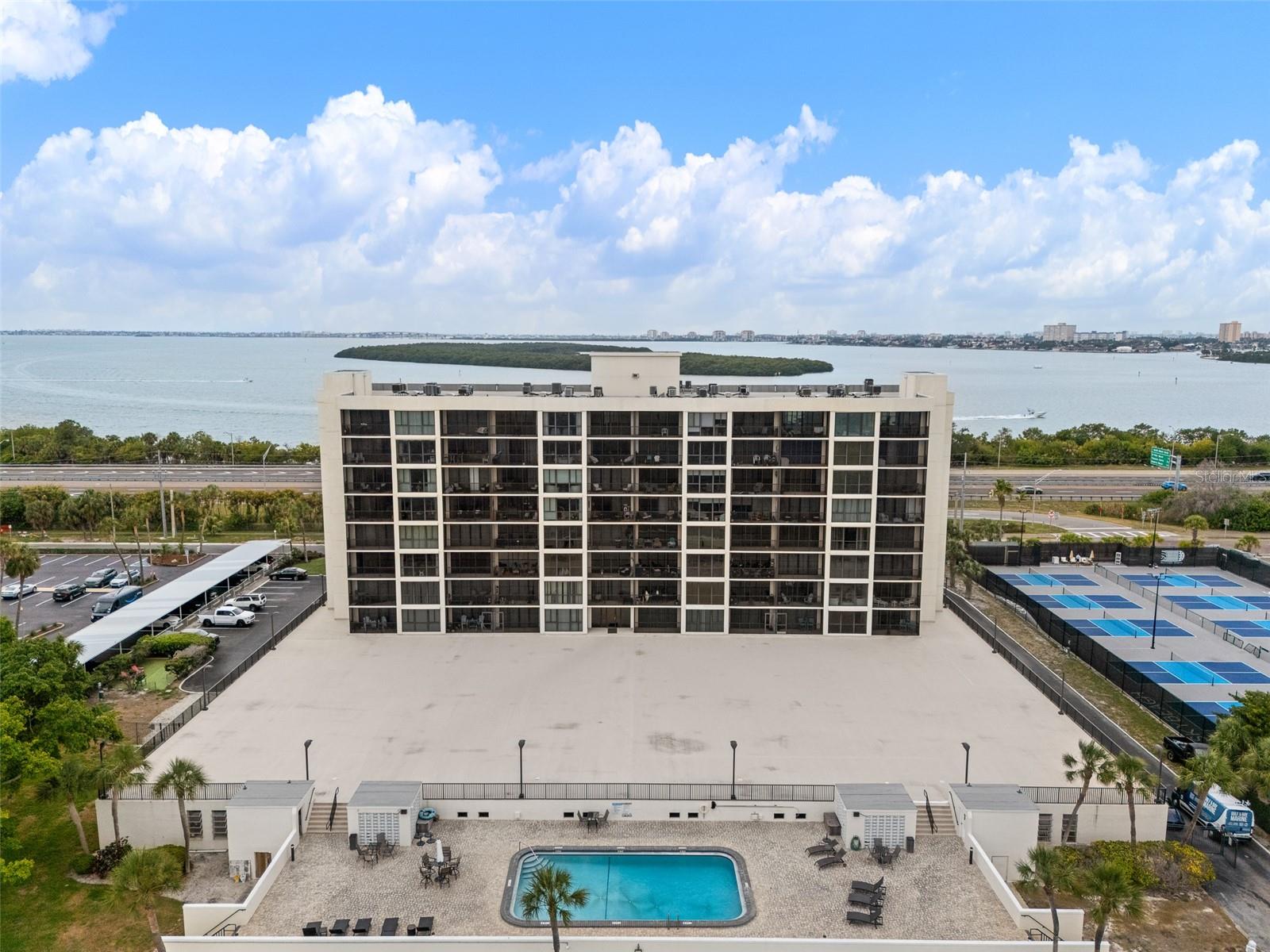 7100 SUNSHINE SKYWAY LN S #701, ST PETERSBURG, FL, 33711
