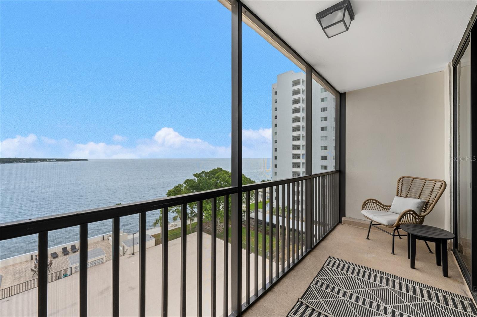 7100 SUNSHINE SKYWAY LN S #701, ST PETERSBURG, FL, 33711
