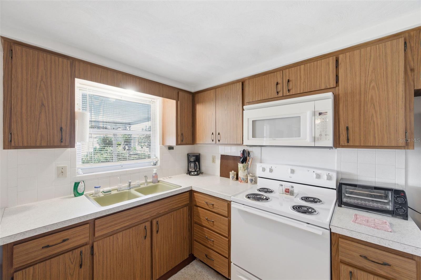 3904 REDWOOD DR, HOLIDAY, FL, 34691
