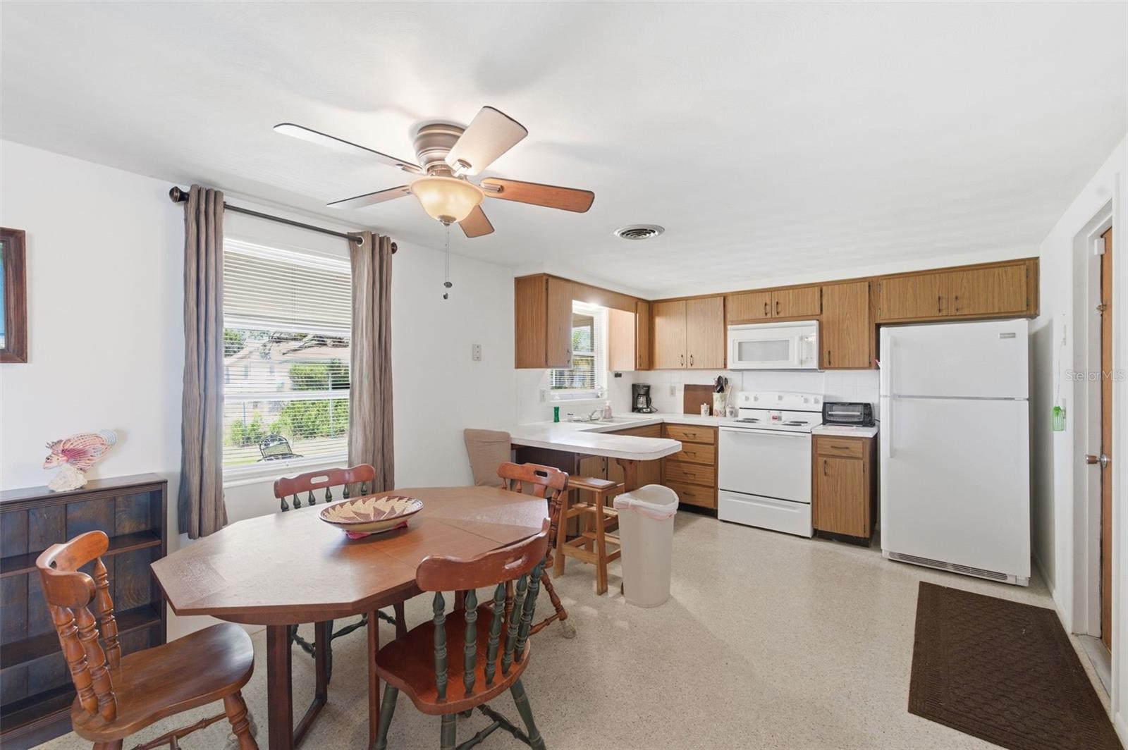 3904 REDWOOD DR, HOLIDAY, FL, 34691