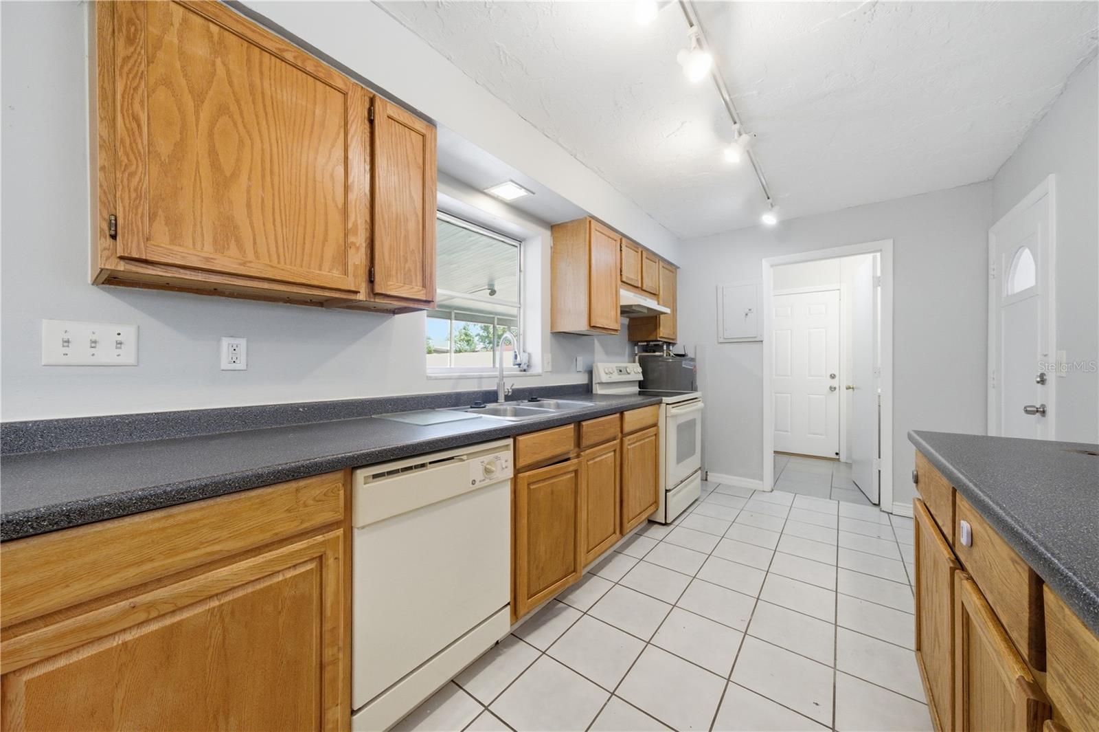 1646 BRADY DR, DELTONA, FL, 32725