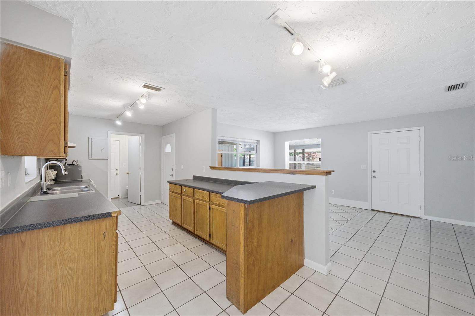 1646 BRADY DR, DELTONA, FL, 32725