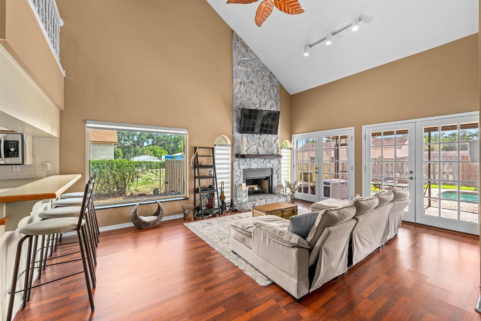 1307 LENNA AVE, SEFFNER, FL, 33584