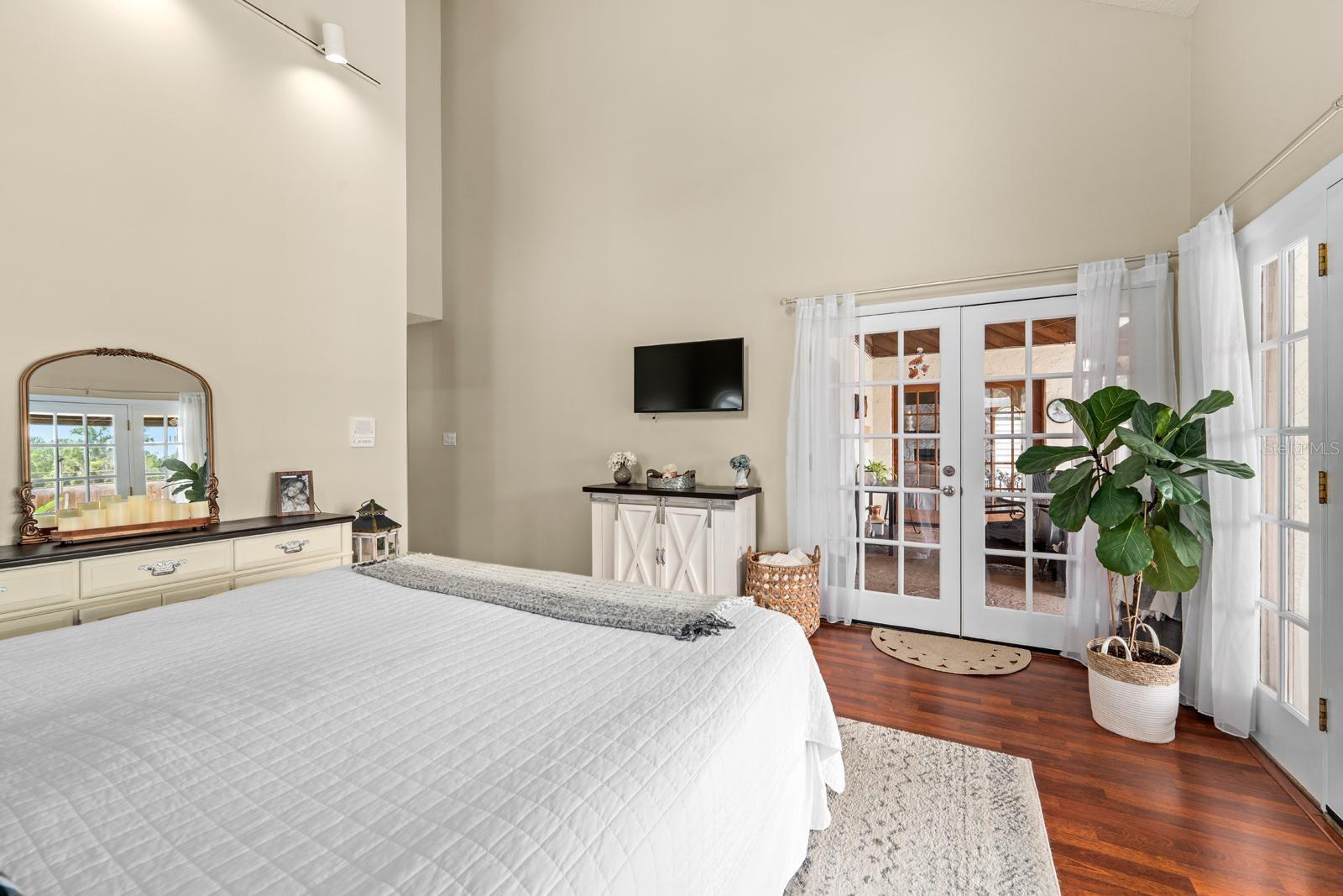 1307 LENNA AVE, SEFFNER, FL, 33584