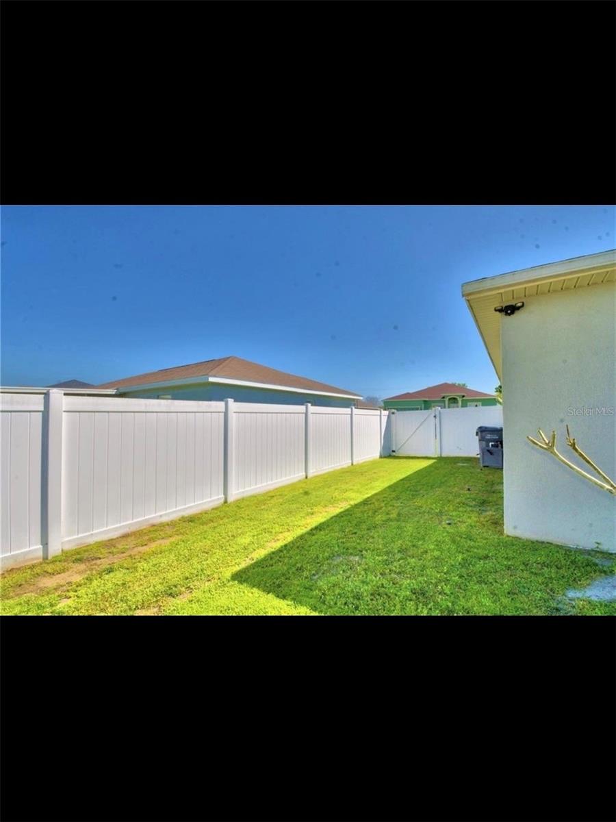 8871 PEBBLEBROOKE DR, LAKELAND, FL, 33810