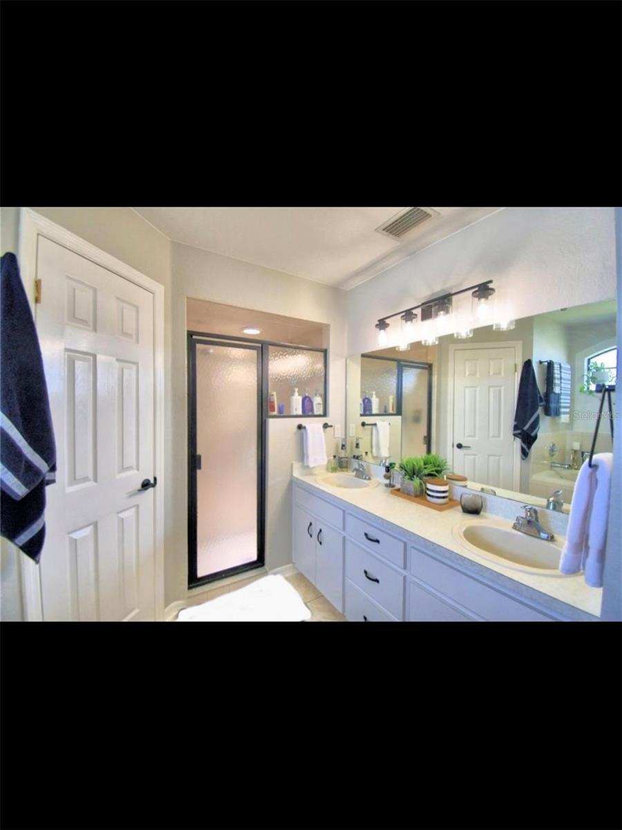 8871 PEBBLEBROOKE DR, LAKELAND, FL, 33810