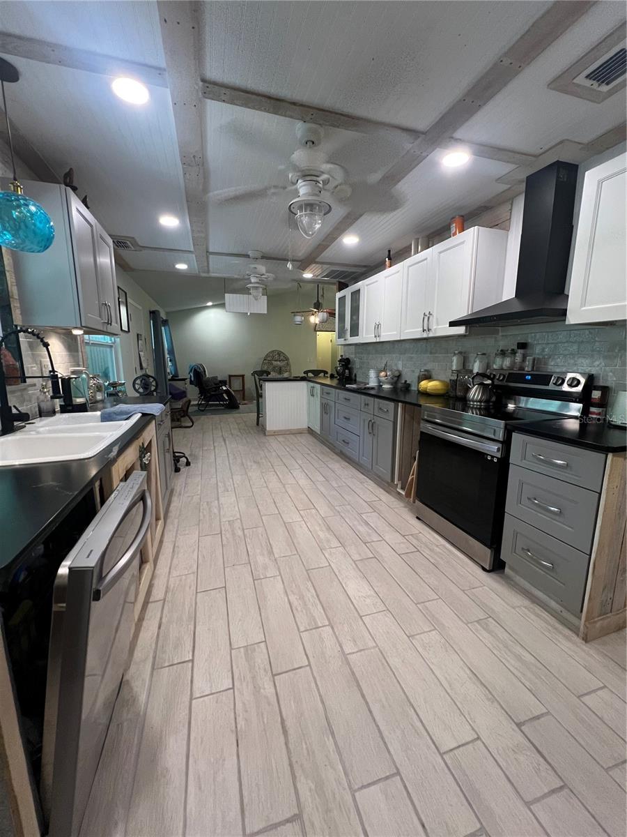9714 MENDEL DR, NEW PORT RICHEY, FL, 34654