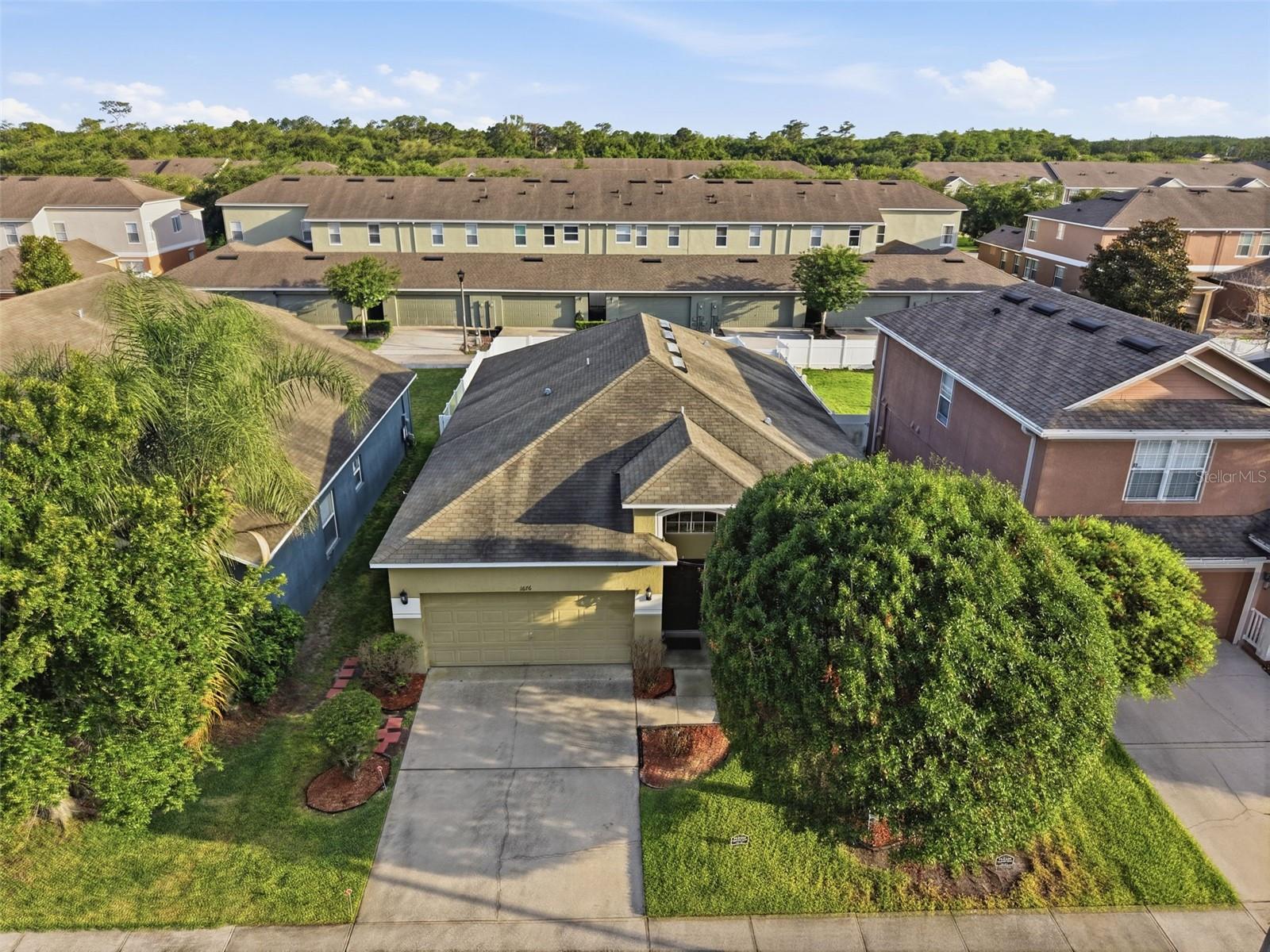 1676 CANOE CREEK FALLS DR, ORLANDO, FL, 32824