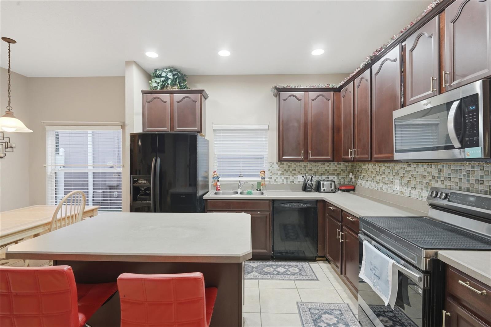 1676 CANOE CREEK FALLS DR, ORLANDO, FL, 32824