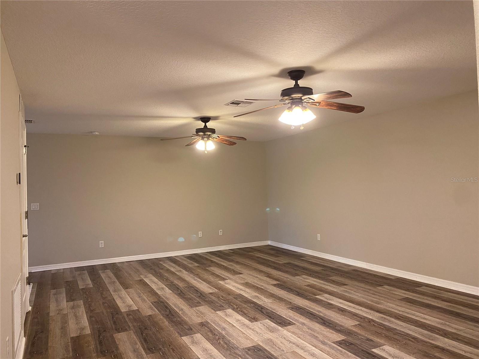 387 EVENING SKY DR, OVIEDO, FL, 32765