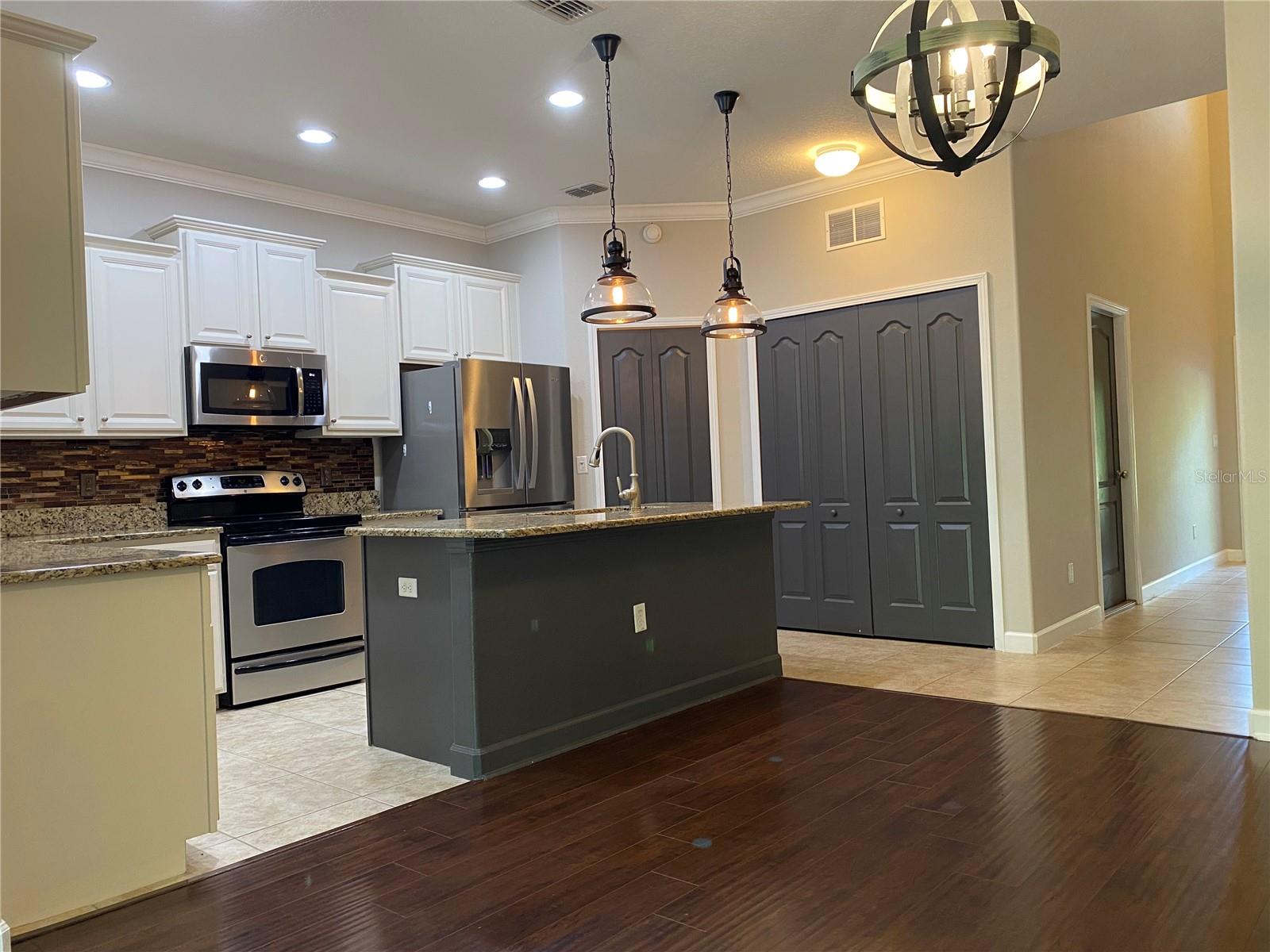 387 EVENING SKY DR, OVIEDO, FL, 32765