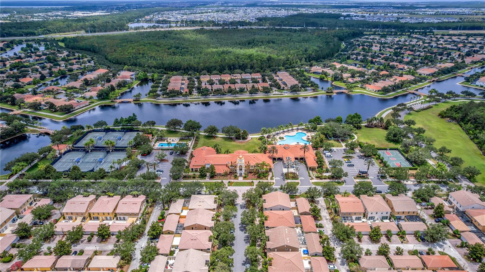 8418 LEATHERLEAF LN, ORLANDO, FL, 32827