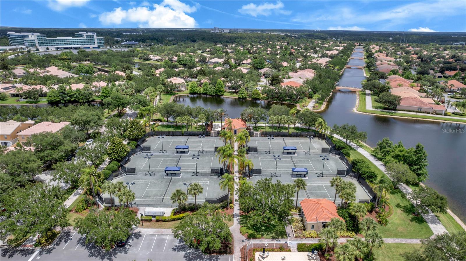 8418 LEATHERLEAF LN, ORLANDO, FL, 32827